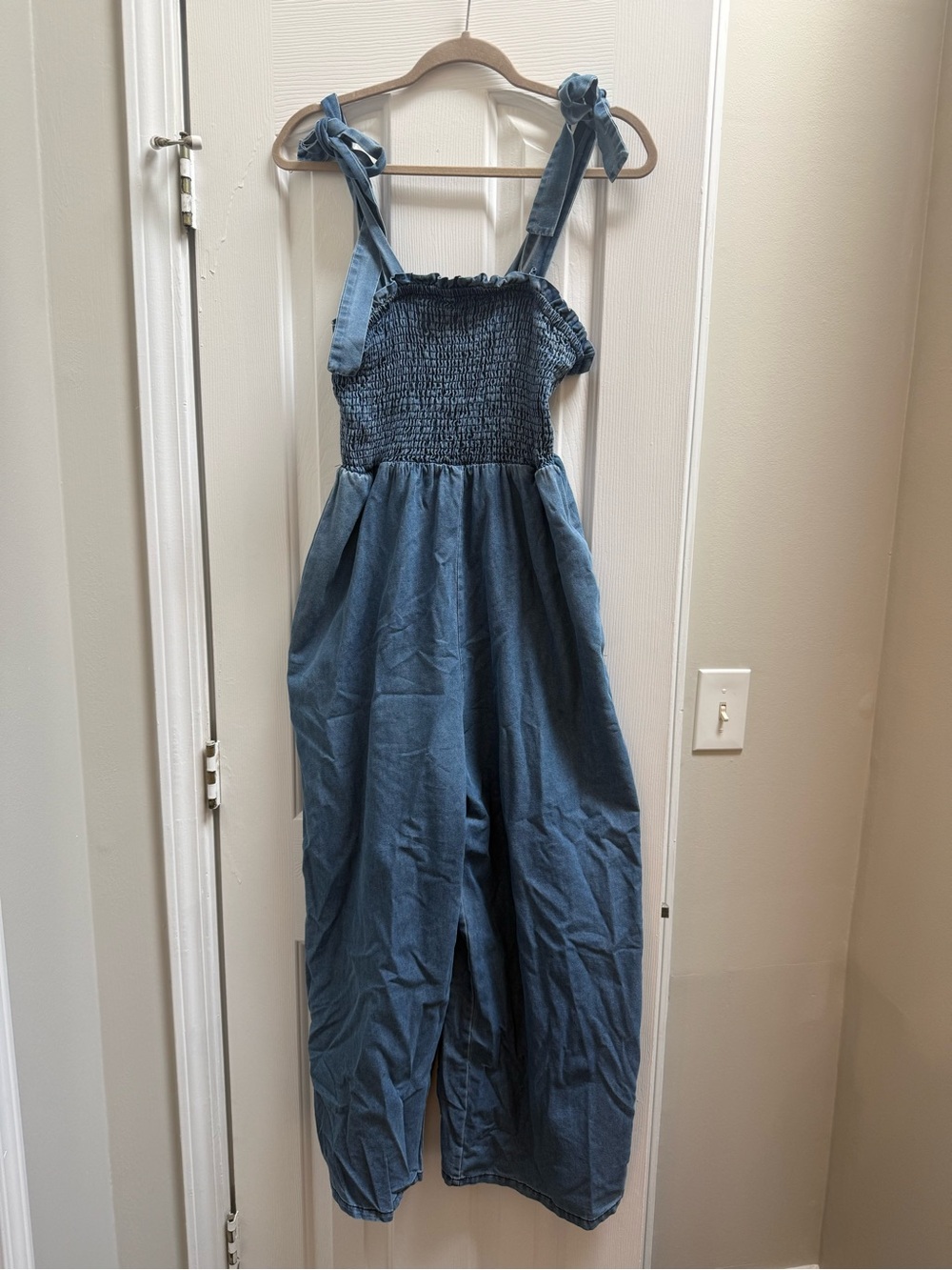 NEW NEVER WORN Cupshe Blue Denim Smocked Jumpsuit